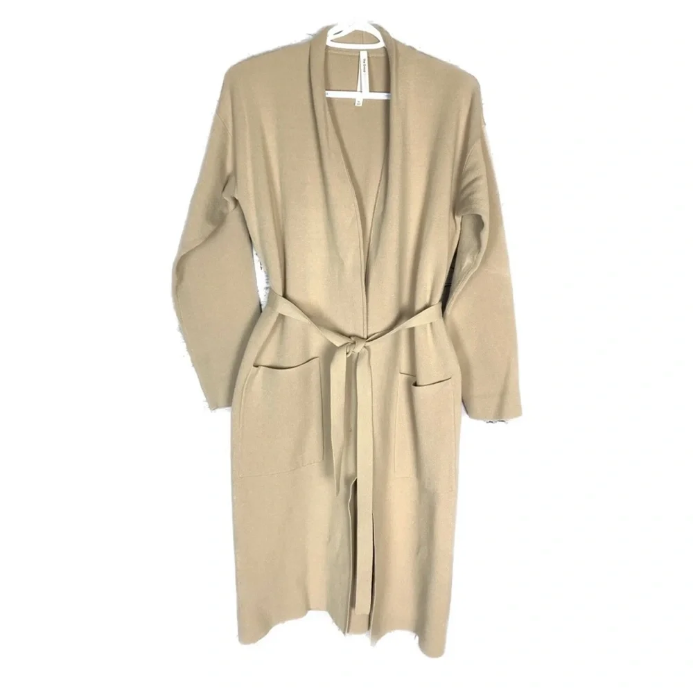 Sold - ARITZIA The Group by Babaton Ty Cardigan - Picture 2 of 13